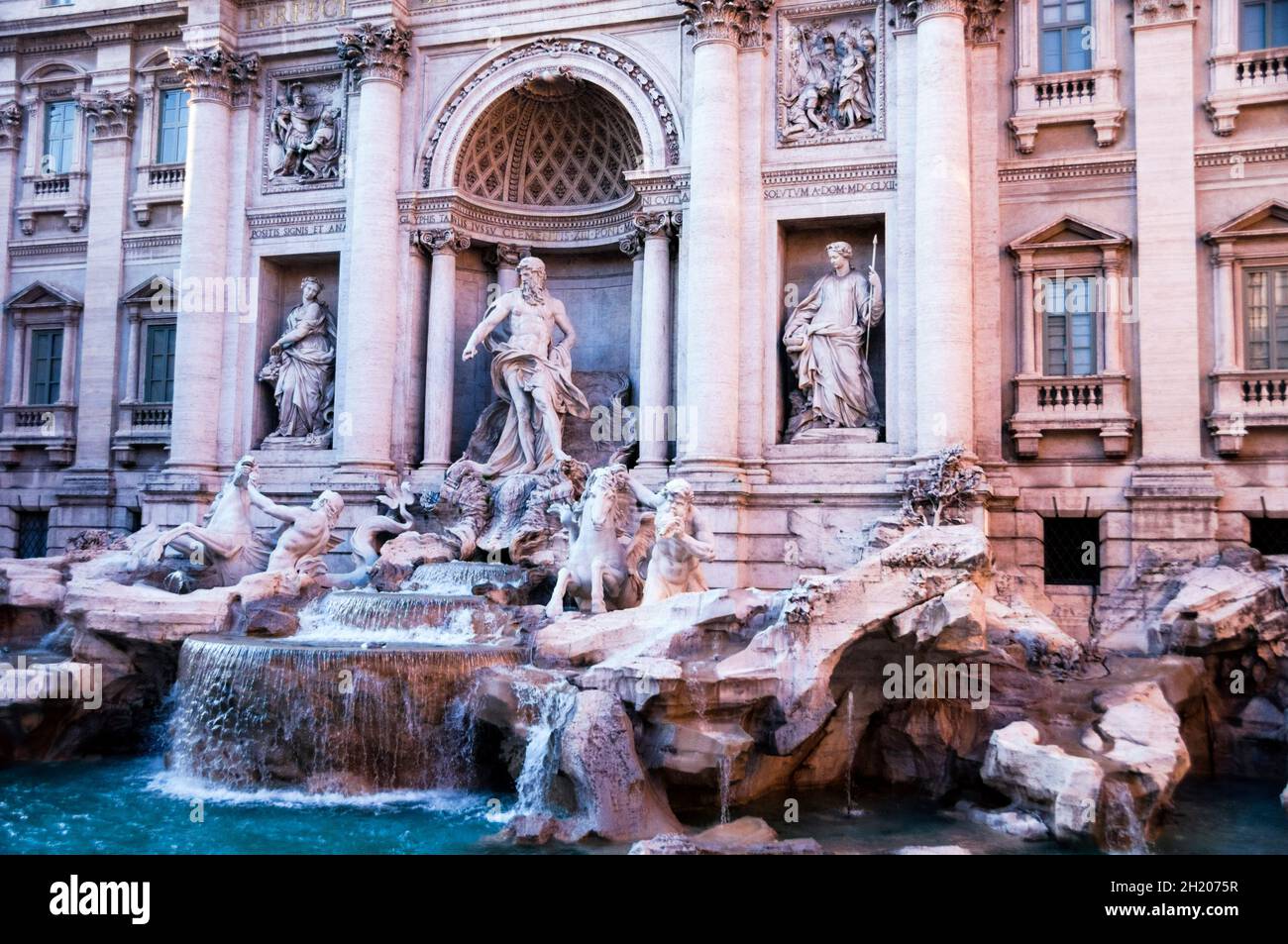 Fontana di Trevi e Oceanus "Taming of the Waters", Roma, Italia. Foto Stock