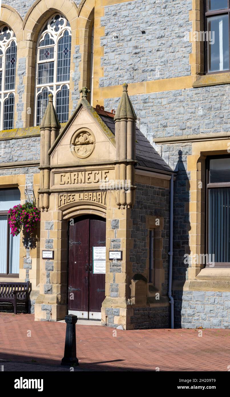 Ingresso principale al municipio di Rhyl, Wellington Road, Rhyl, Denbighshire, Galles del Nord, Galles, Regno Unito Foto Stock