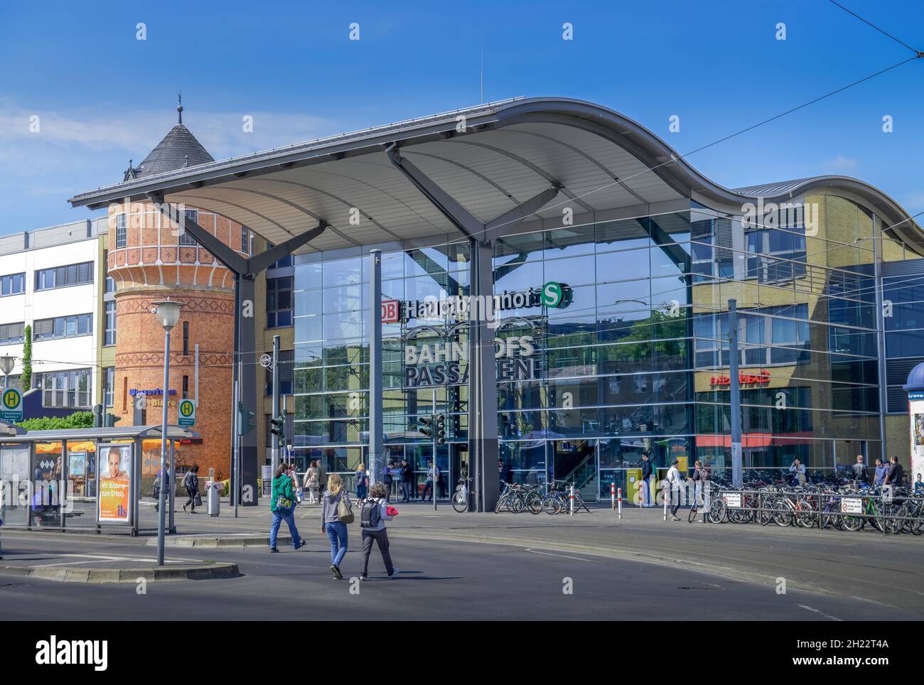 Stazione centrale, Potsdam, Friedrich-Engels-Strasse, Brandeburgo, Germania Foto Stock