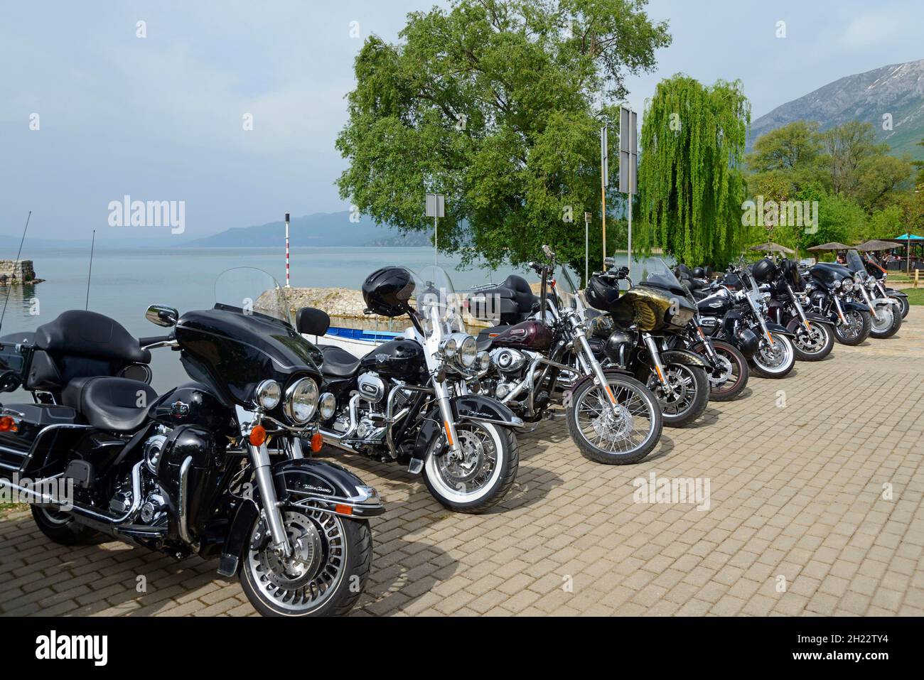 Moto, Harley Davidson, Sveti Naum, Lago di Ohrid, Macedonia Foto Stock