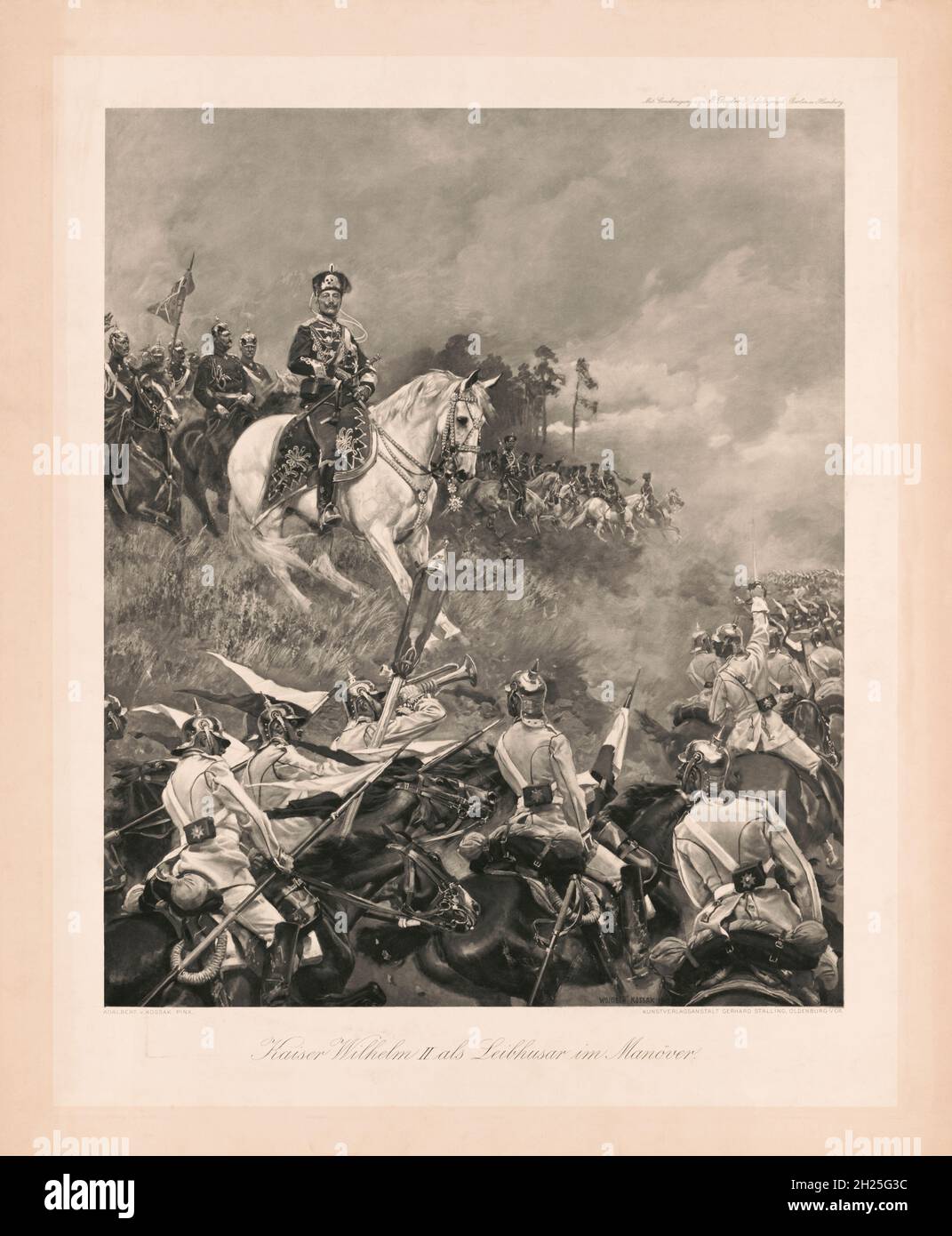 Un'illustrazione d'epoca circa 1902 del tedesco Kaiser Wilhelm II in Leib Hussar Regiment uniforme militare a cavallo con il suo esercito in manovre Foto Stock
