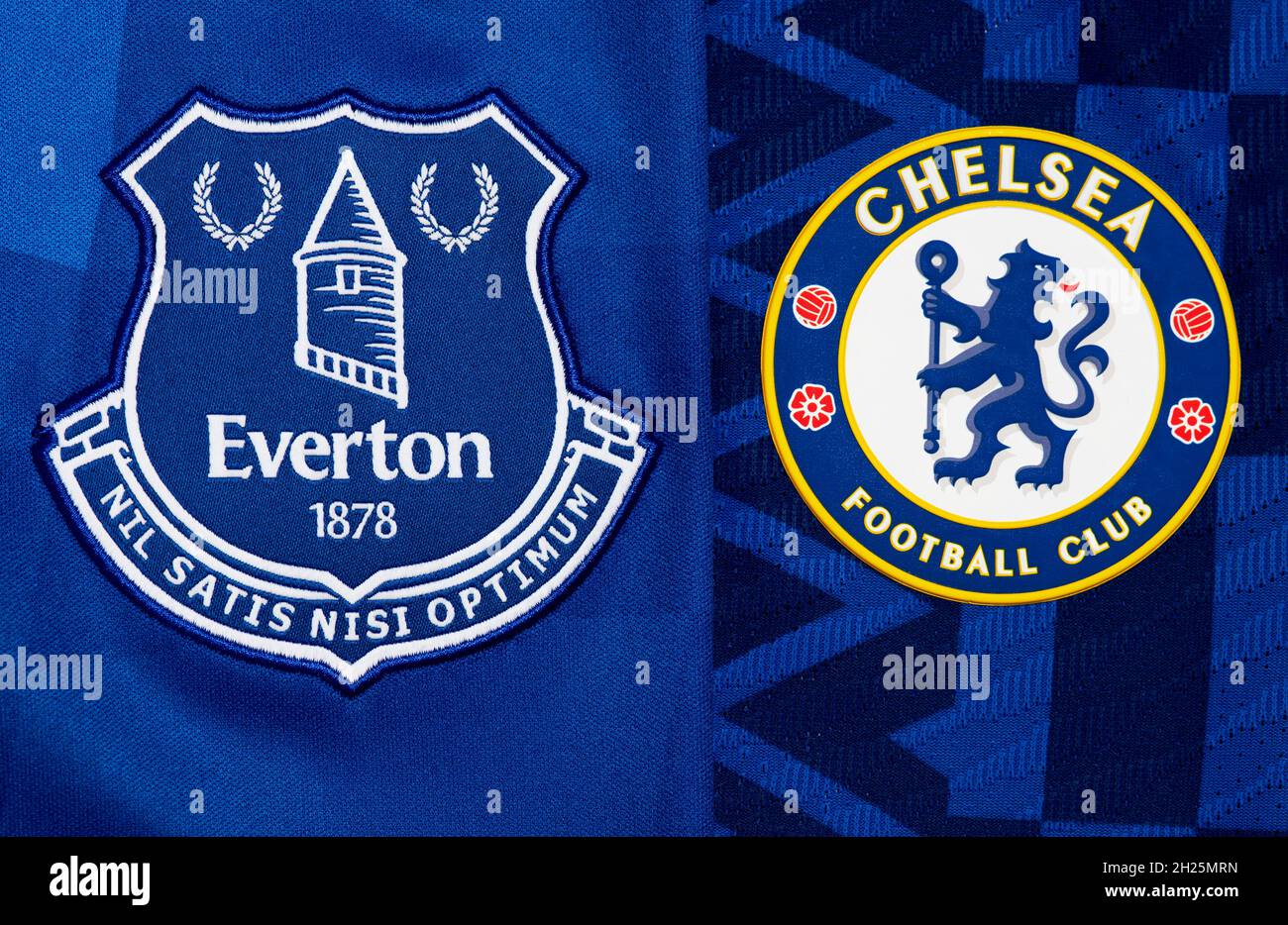 Primo piano della cresta dell'Everton & Chelsea club. Foto Stock