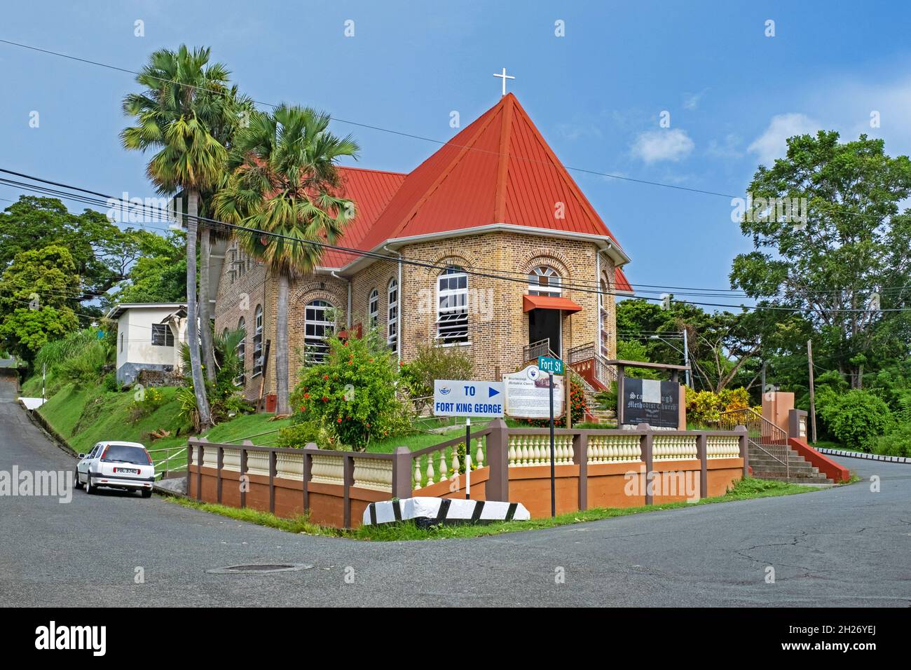 Chiesa Metodista a Scarborough, città principale dell'isola Tobago, Trinidad e Tobago nei Caraibi Foto Stock