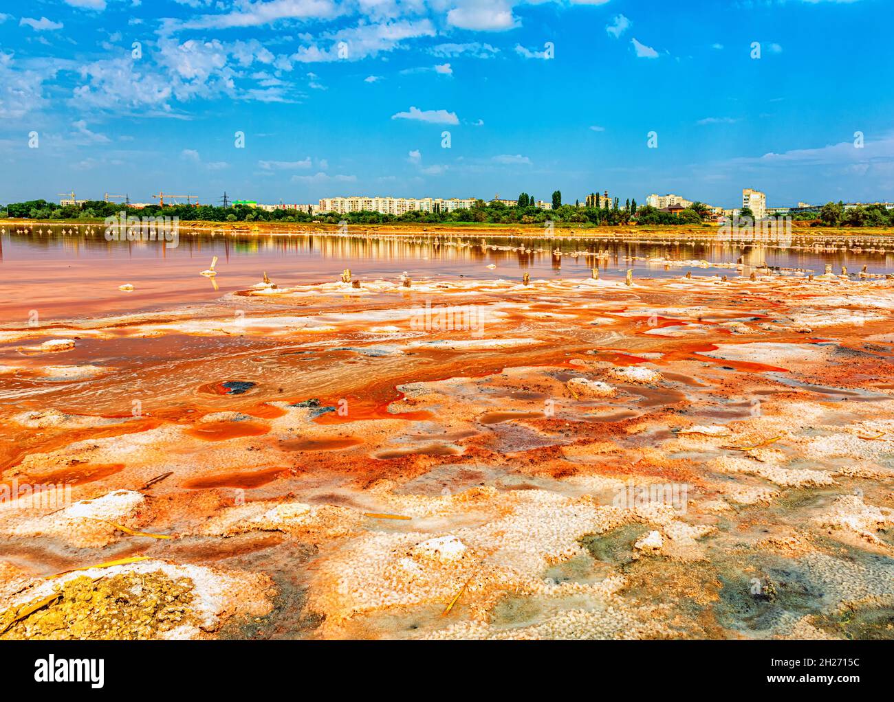 Lago salato con fango curativo a Yevpatoria in Russia Foto Stock
