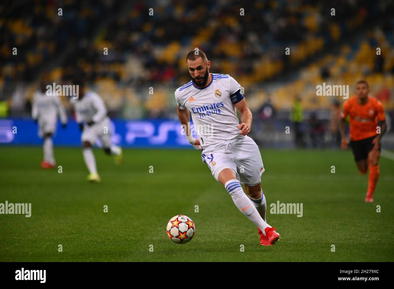 KIEV, UCRAINA - 19 OTTOBRE 2021: La partita della UEFA Champions League tra FC Shakhtar Donetsk e FC Real Madrid Foto Stock