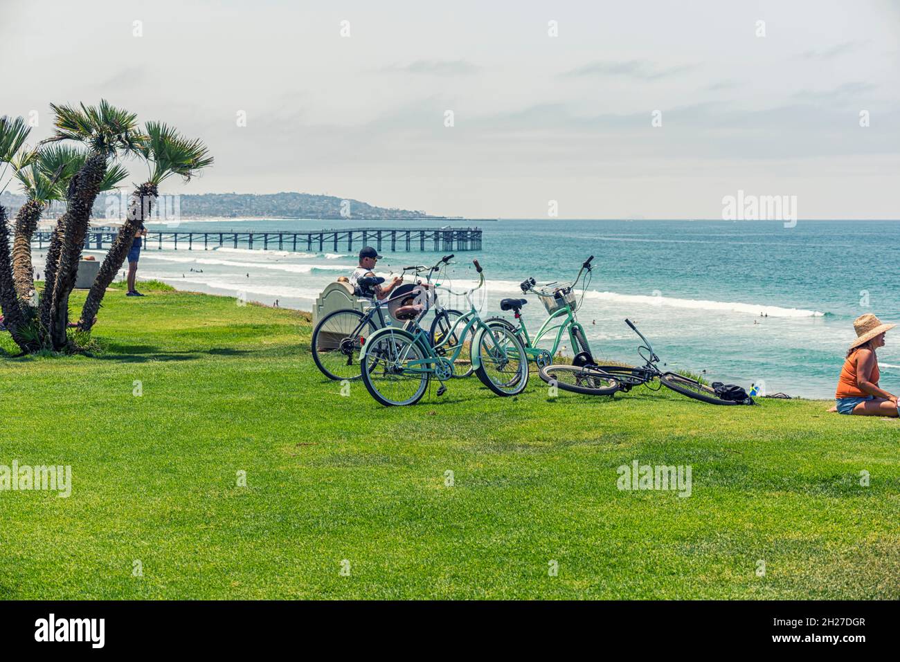 Pomeriggio estivo al Law Street Park nella comunità di Pacific Beach. San Diego, California, Stati Uniti. Foto Stock