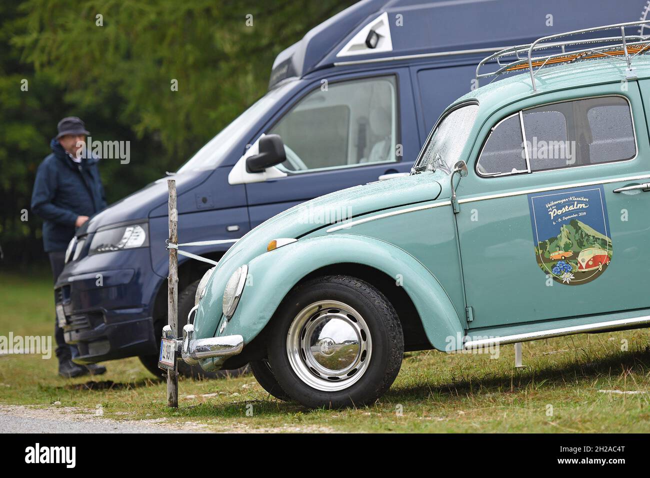 VW-KLASSIKER auf der Postalm (Salzburg, Österreich) - jedes Jahr im September treffen sich Liebhaber von VW-Klassikern mit Heckmotor auf der Postalm i Foto Stock