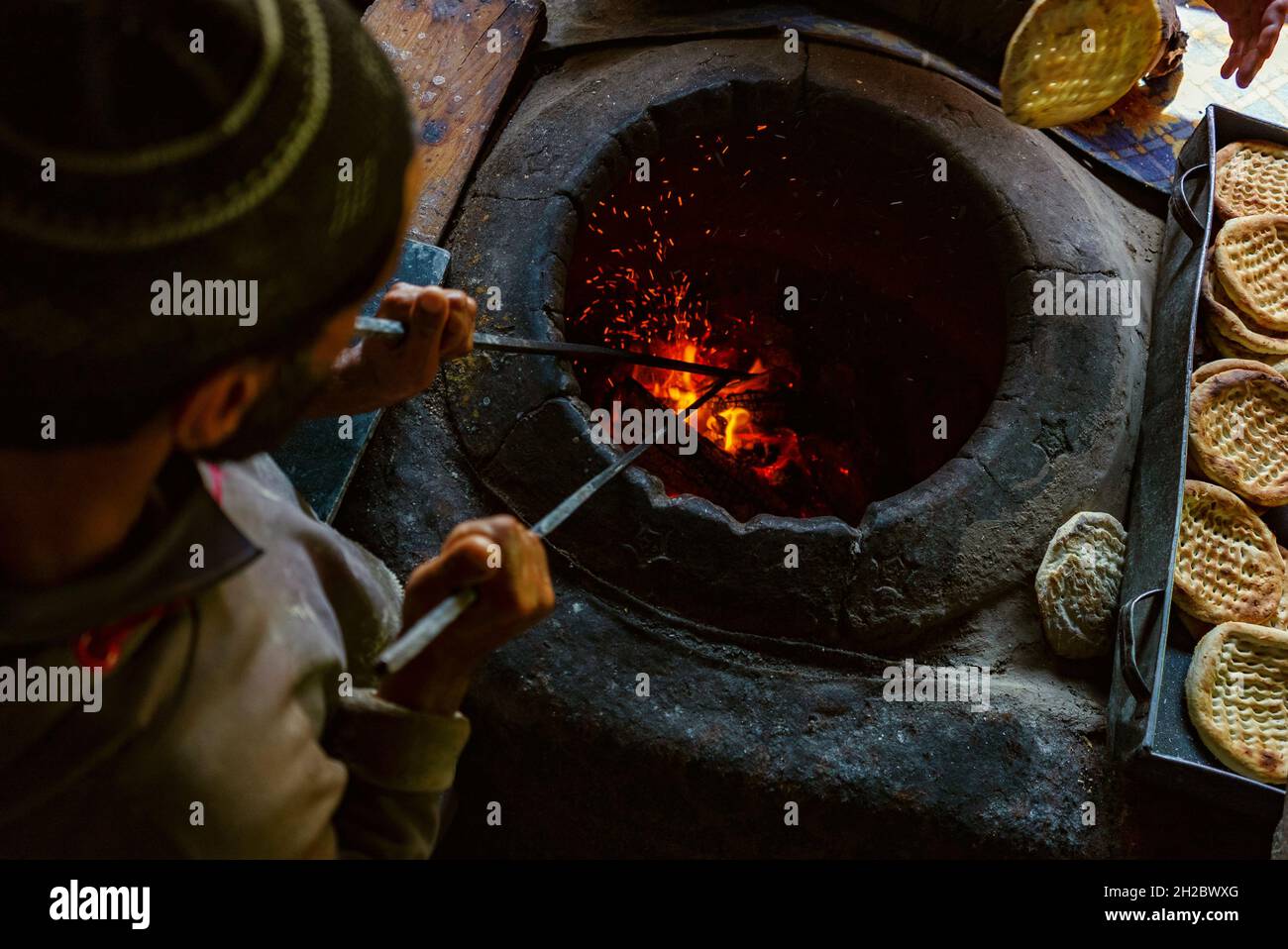 Cibo locale nei mercati di Jammu e Kashmir Foto Stock