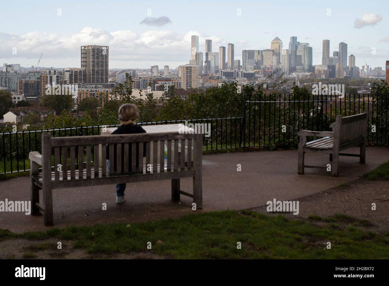 16/09/2020. Londra, Regno Unito. Una vista di Canary Wharf da punto collina. Photo credit: George Cracknell Wright Foto Stock