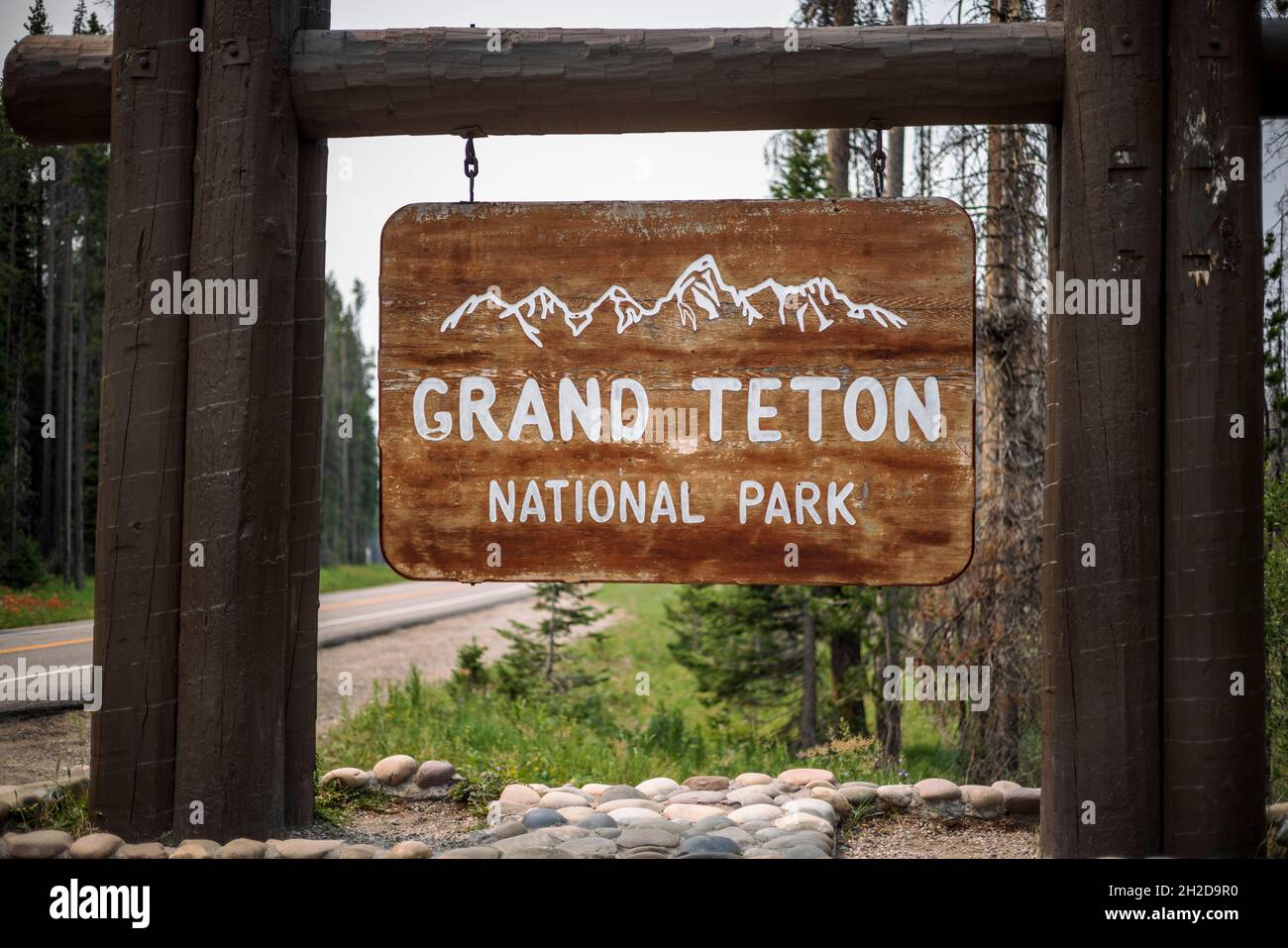Il cartello d'ingresso ufficiale al Grand Teton National Park, Wyoming. Foto Stock