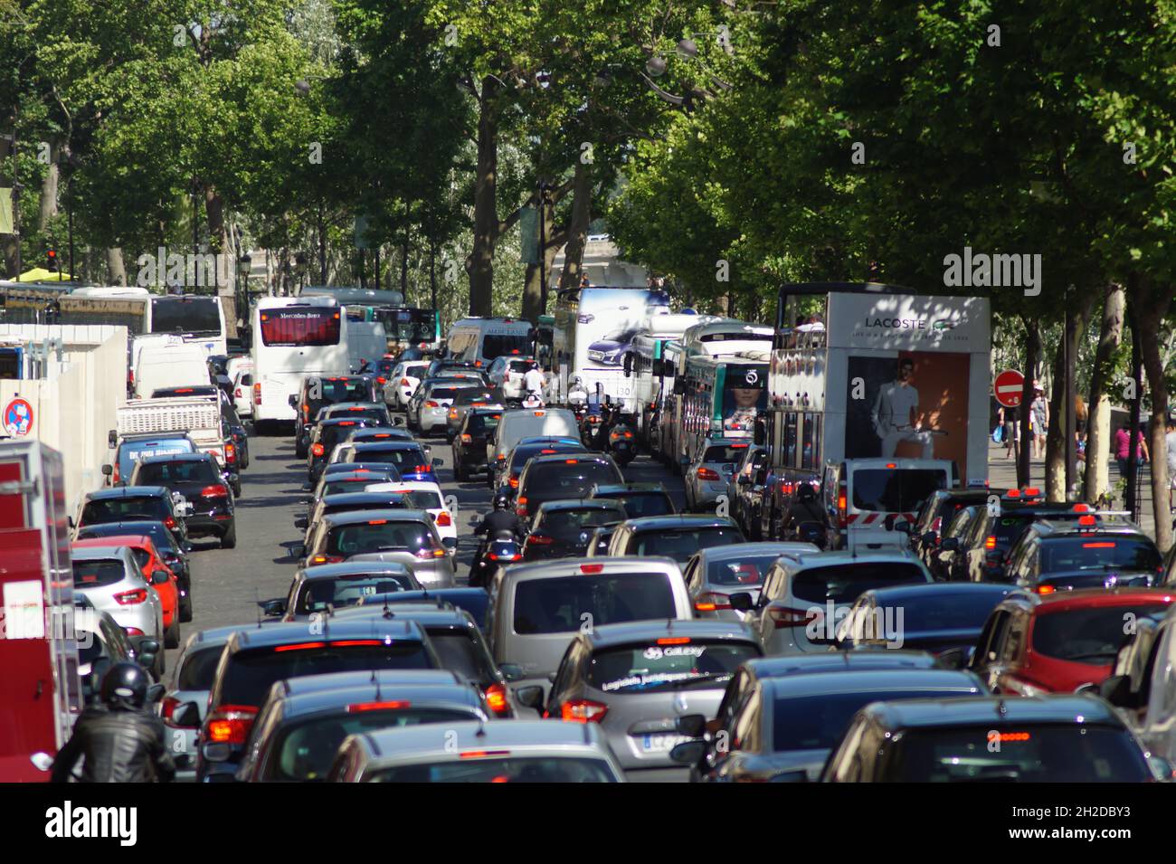 Stau auf dem Quai Francois Miterrand a Parigi Foto Stock