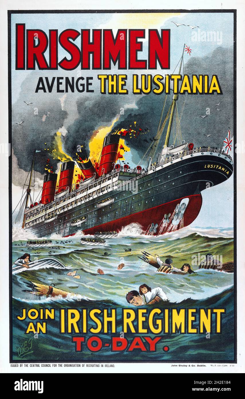 Poster di recruiting del reggimento irlandese, 1915. "Irishmen, vendetta la Lusitania". Foto Stock