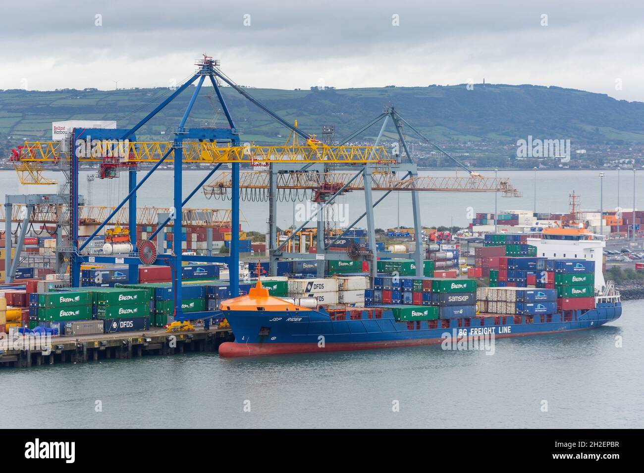Belfast Container Terminal, Belfast Harbour, City of Belfast, Northern Ireland, Regno Unito Foto Stock