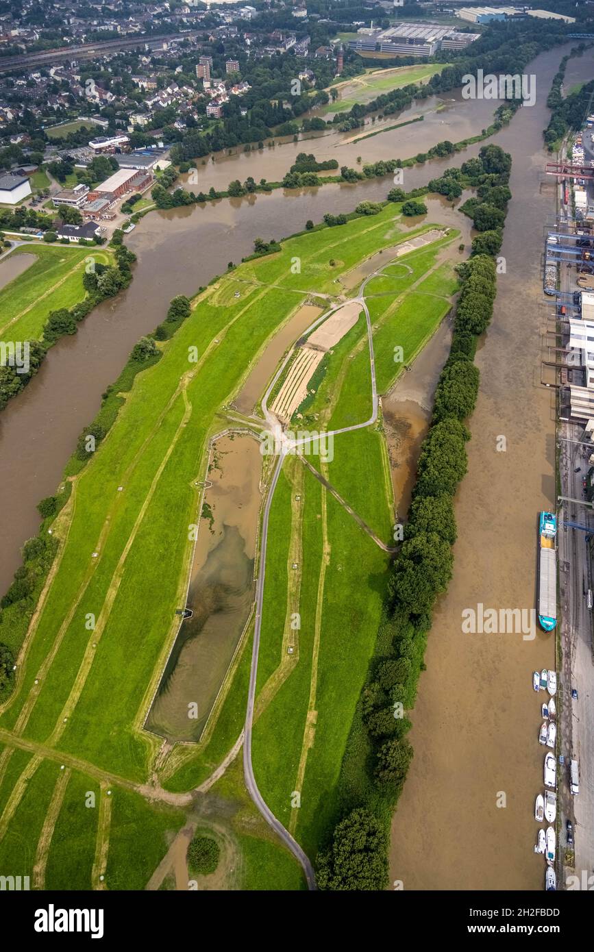 Fotografia aerea, alluvione della Ruhr, alluvione, Speldorf, Mülheim an der Ruhr, zona della Ruhr, Renania settentrionale-Vestfalia, Germania, Luftbild, Ruhrhochwasser, Überschw Foto Stock