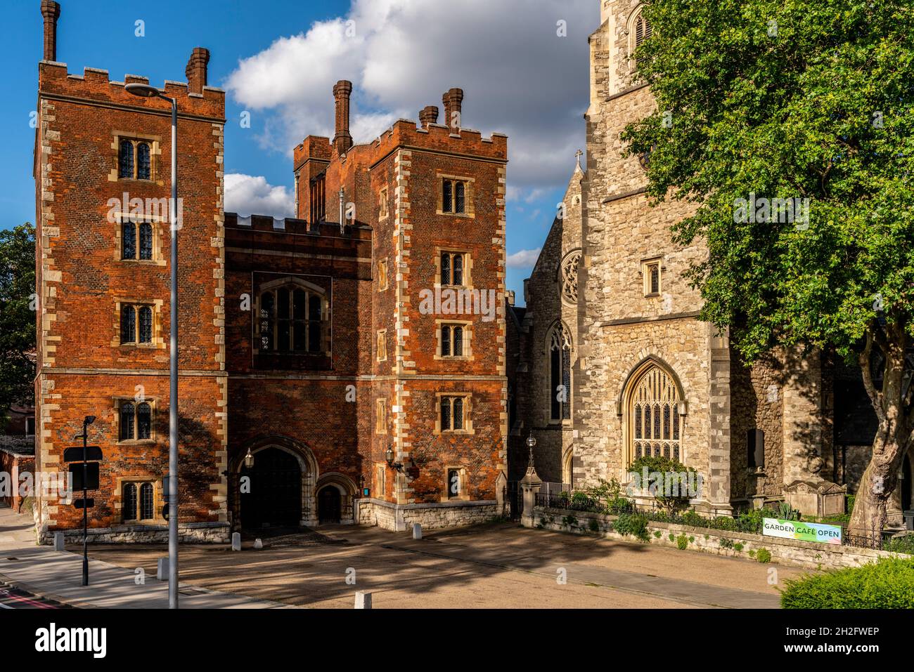 Lambeth Palace (residenza ufficiale di Londra dell'arcivescovo di Canterbury) Londra, Regno Unito. Foto Stock