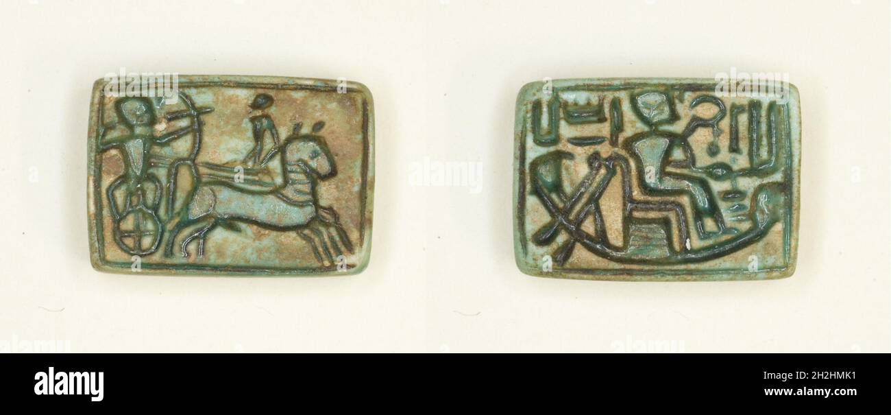 Targa: Re in Chariot tira Enemy/Re seduto nella barque di Amun, Egitto, nuovo Regno, Dinastia 18-19 (circa 1570-1186 a.C.). Foto Stock