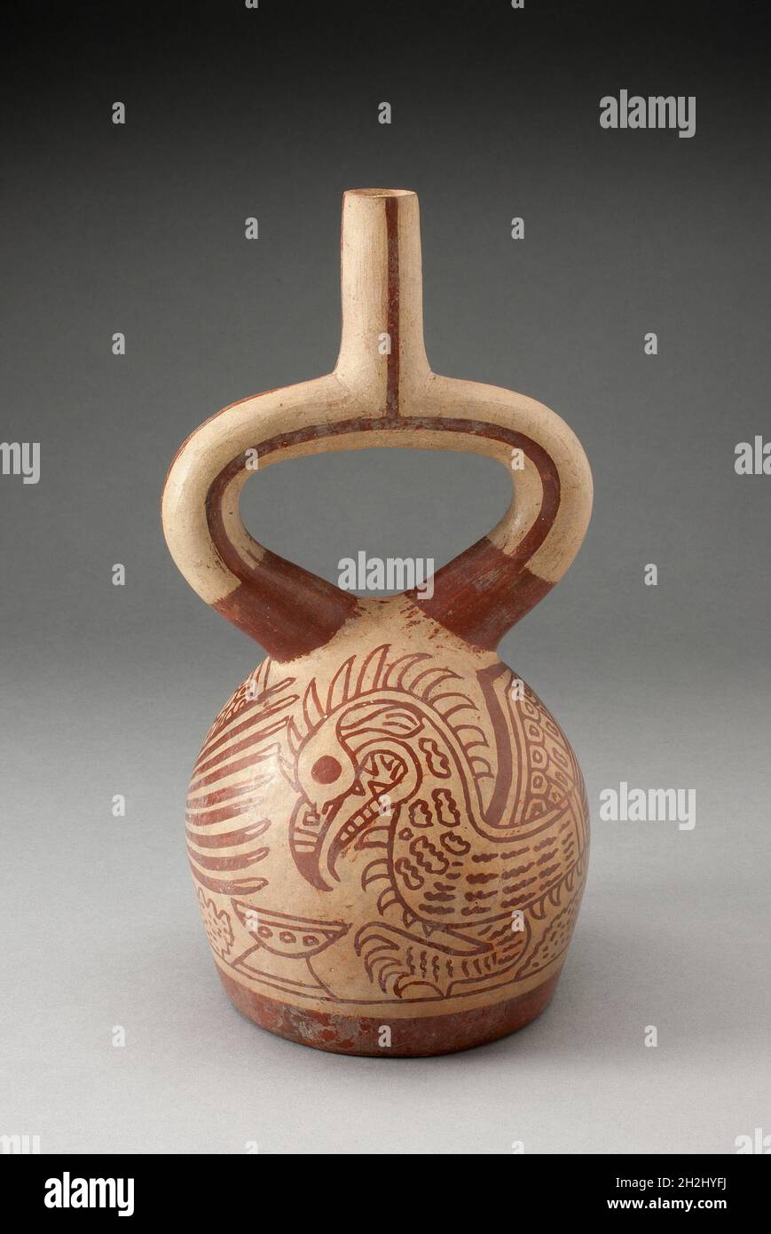 Vaso di lancio a staffa con motivi di uccello Fineline, 100 a.C./d.C. 500. Foto Stock