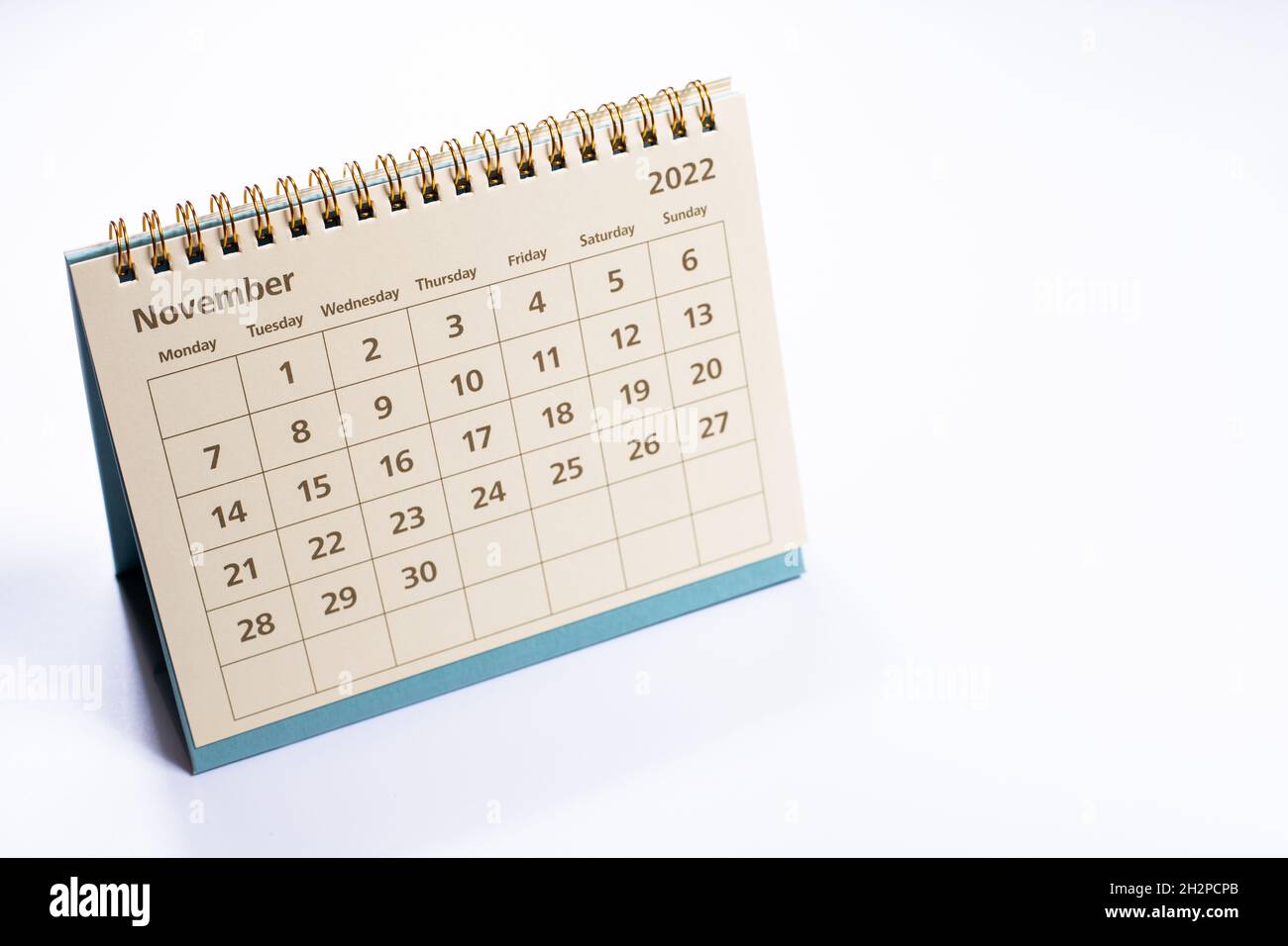 Calendario di novembre 2022: Pagina del mese su sfondo bianco isolato Foto Stock