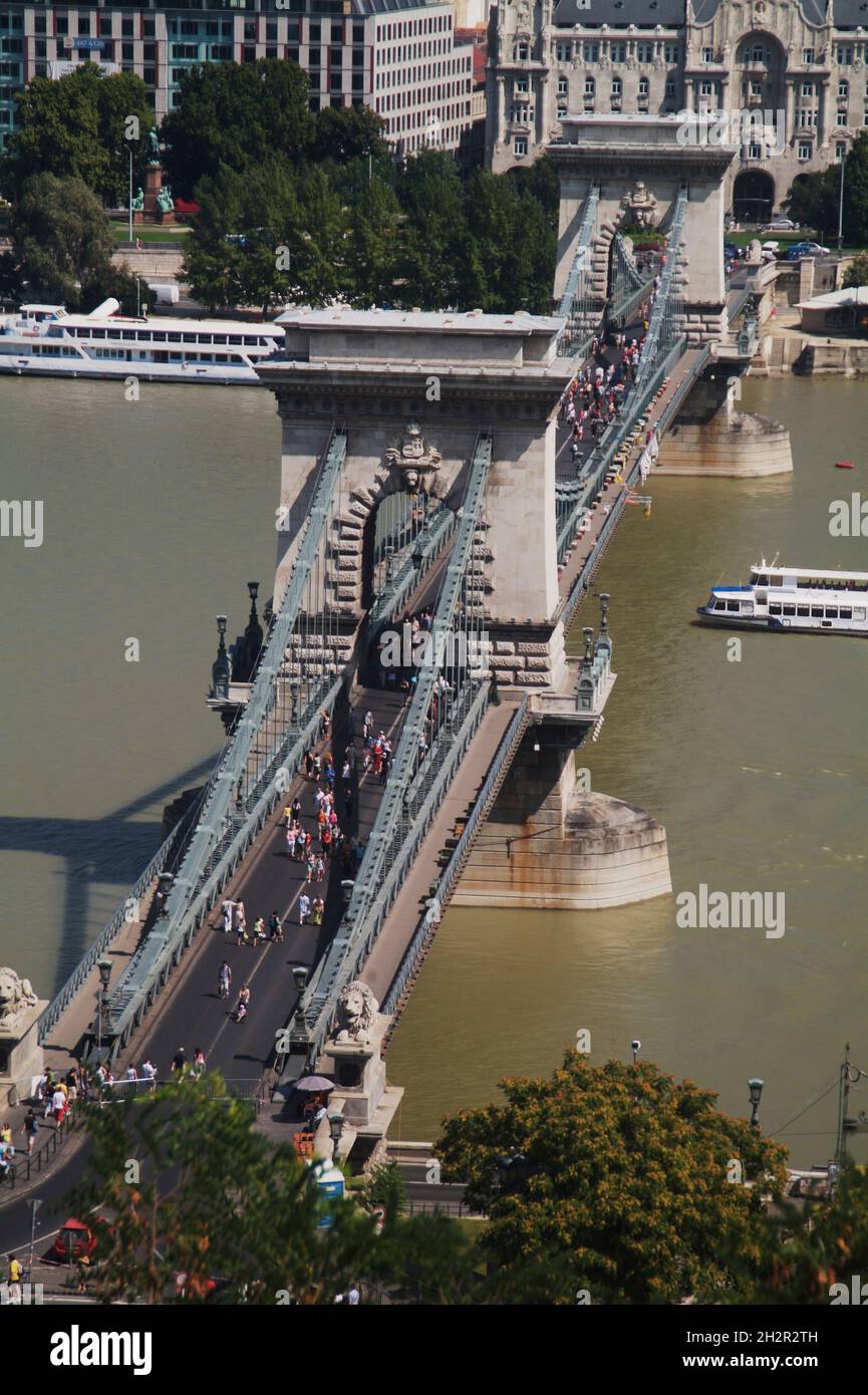 Ungarn, Budapest, Kettenbrücke, Széchenyi Lánchíd, 1839-1849, geplant und gebaut von William Tierney Clark und Adam Clark | Ungheria, Budapest, The Cha Foto Stock