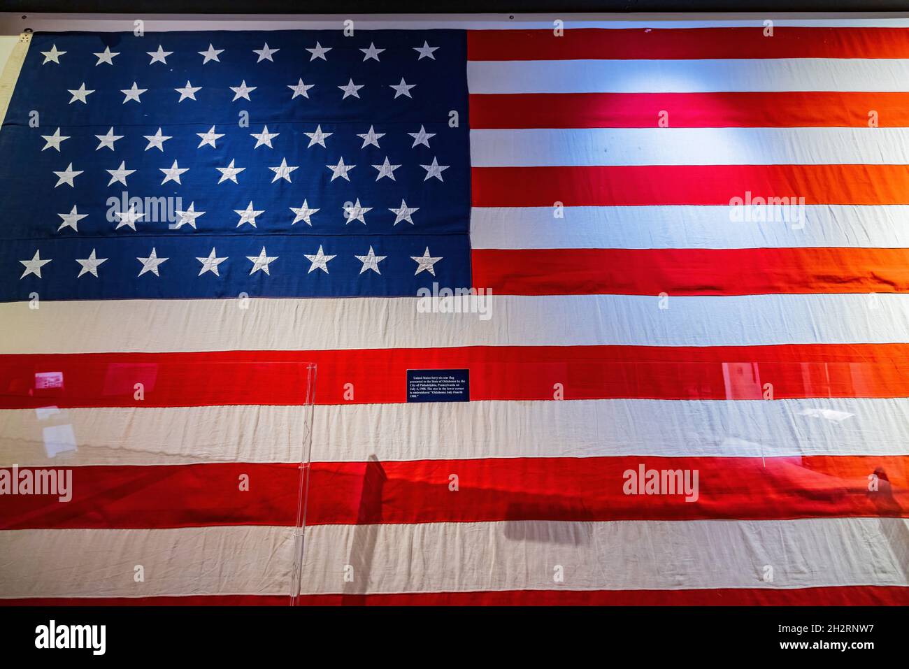 Oklahoma, Oct 20, 2021 - la bandiera del Big America mostra nel Museo territoriale dell'Oklahoma Foto Stock