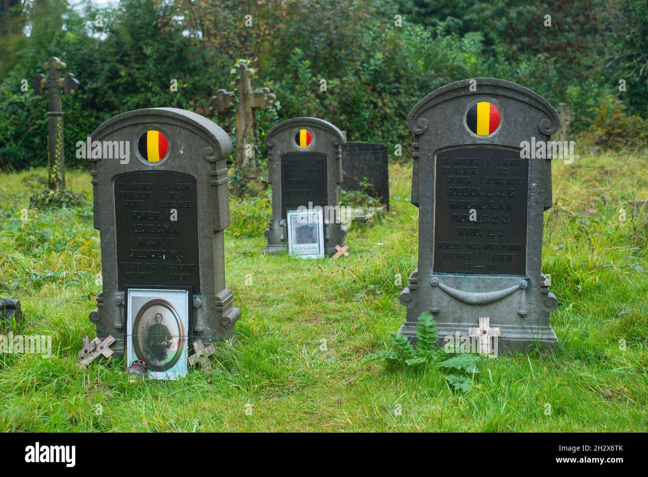 Lapidi di soldati belgi della prima guerra mondiale AA Fumiere, CMA Leupe, F Massin, MJ Salembier, LJG Gobeaux, GAA Marichal, JJ Pauwels, LJ Wybo a Southampton Old C. Foto Stock