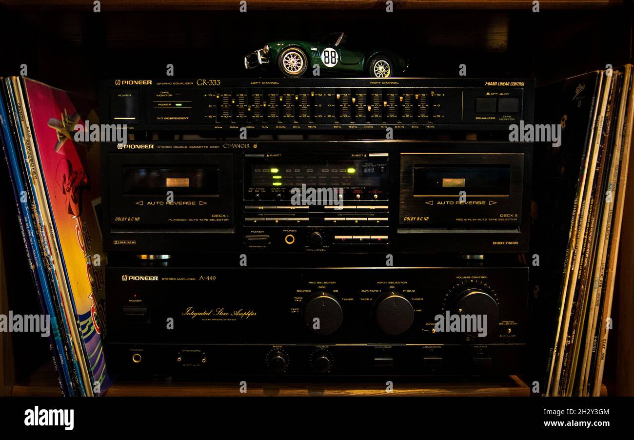 Vecchio impianto audio Pioneer vintage Foto stock - Alamy