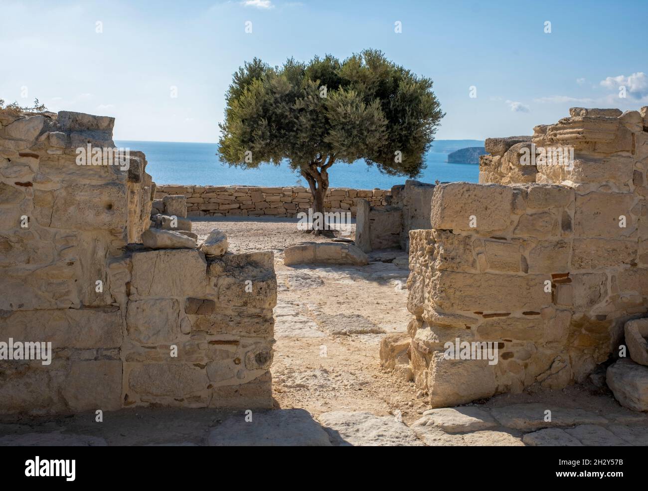 Le rovine della Basilica dei primi cristiani nel sito archeologico di Kourion, Cipro. Foto Stock
