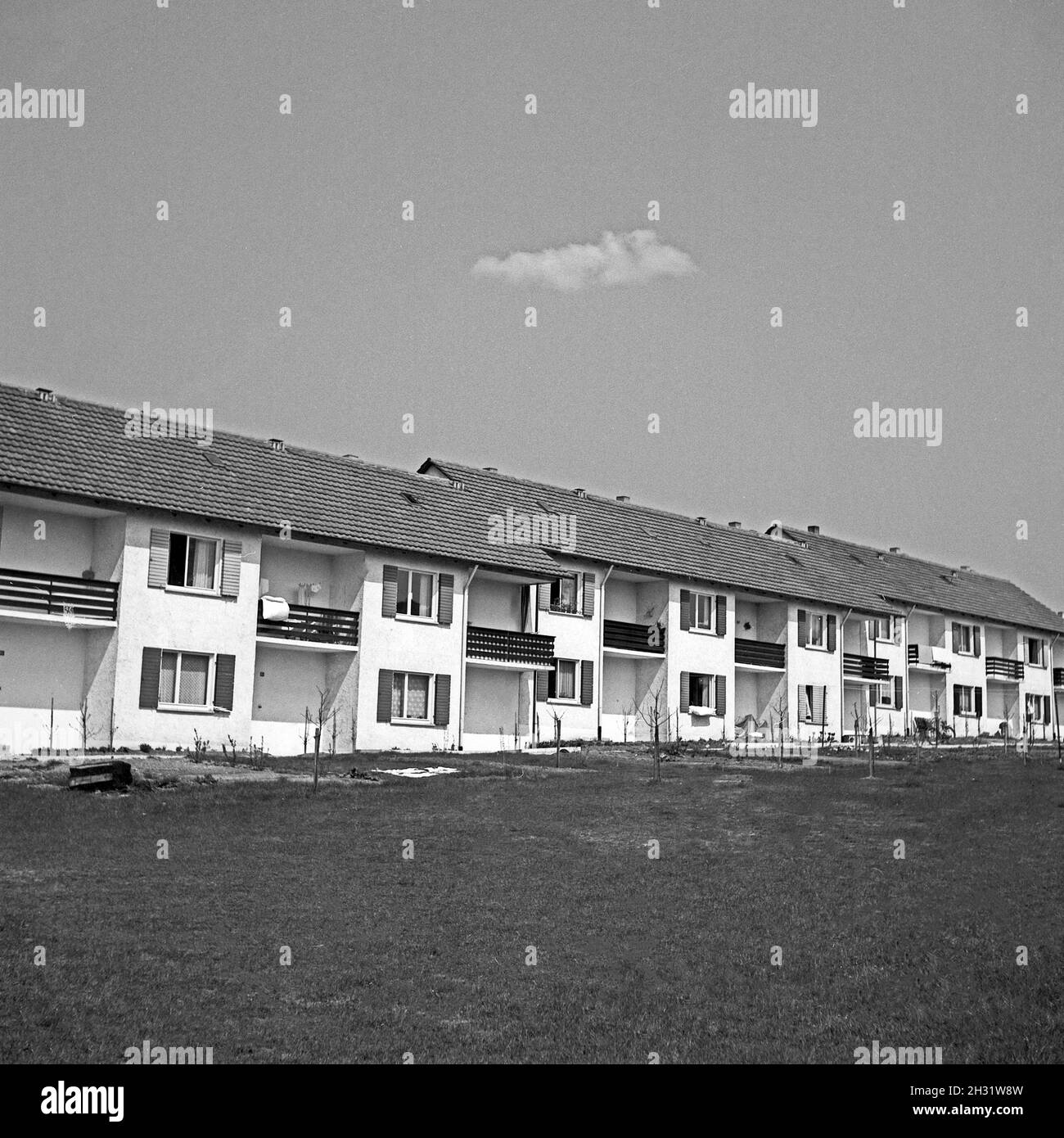 Reihenhaussiedlung, Deutschland 1959. Case a schiera, Germania 1959. Foto Stock