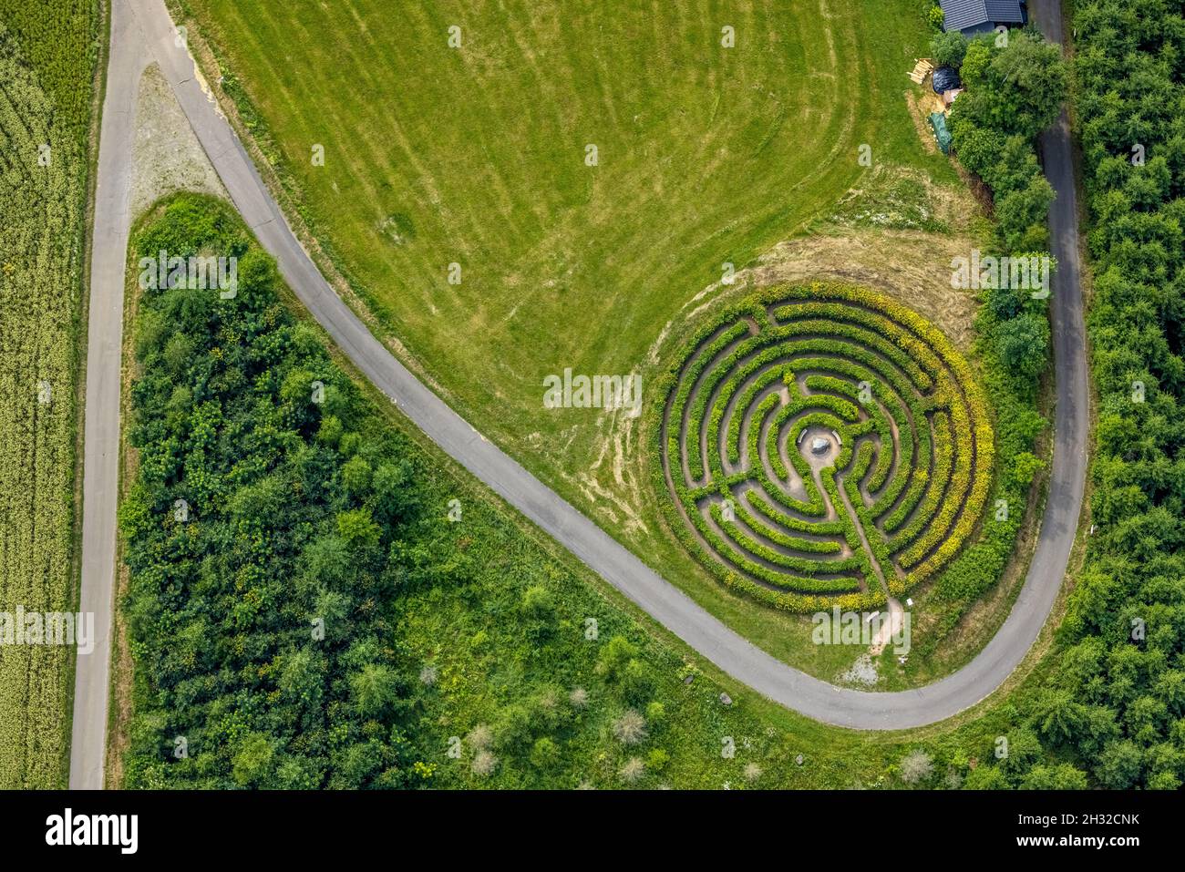 , Aerial view, labirinto Drolshagen, nei pressi del villaggio di Stupperhof, Drolshagen, Sauerland, Renania settentrionale-Vestfalia, Germania, DE, Europa, labirinto di siepi, Foto Stock