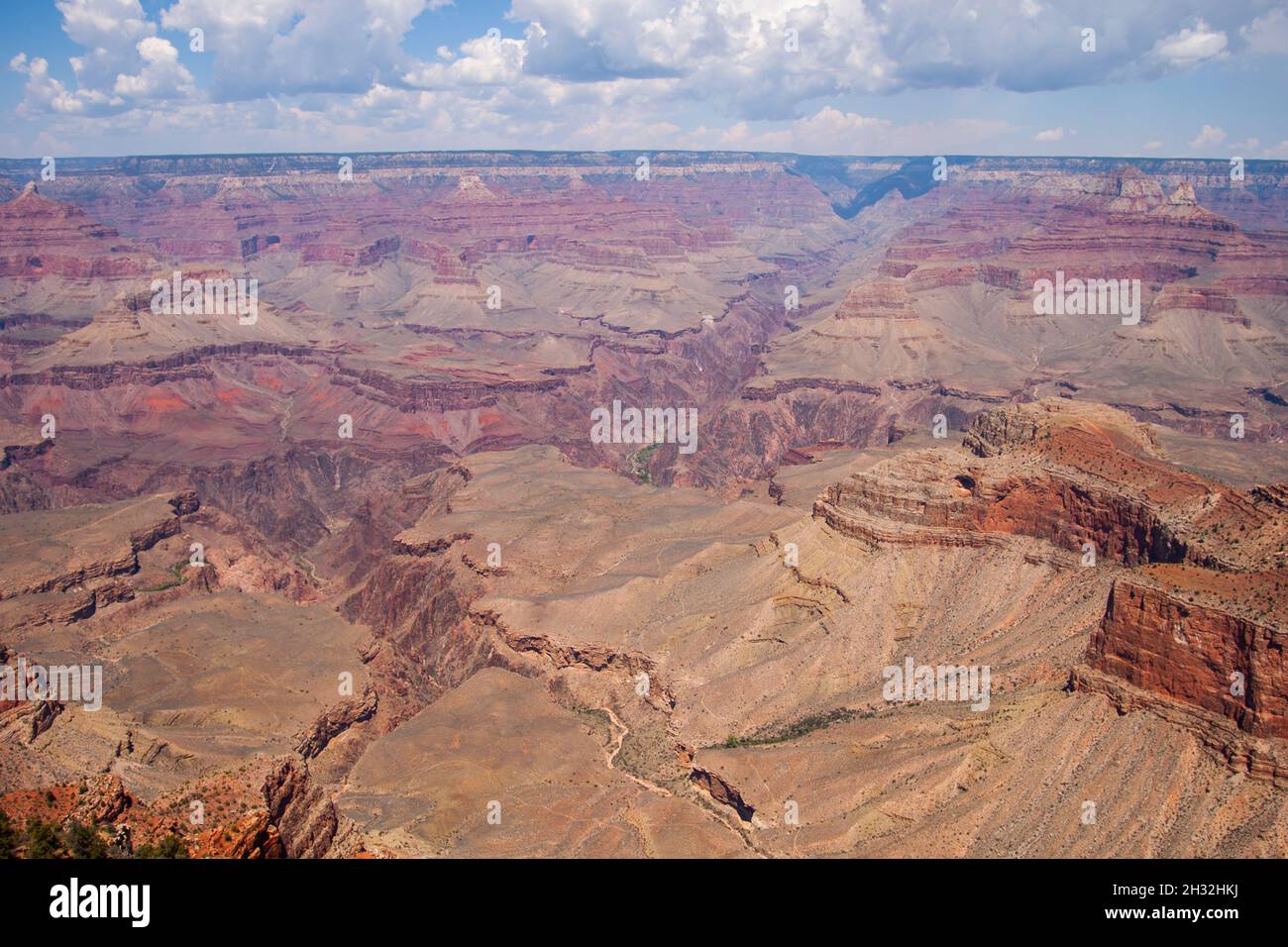 Ampio spazio del Grand Canyon nelle giornate di sole, paesaggio mozzafiato, vista panoramica, panorama mozzafiato, Parco Nazionale del Grand Canyon, Arizona Foto Stock