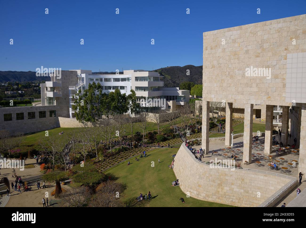 L'incredibile Getty Center nelle montagne di Santa Monica si affaccia su Los Angeles, Brentwood, California Foto Stock