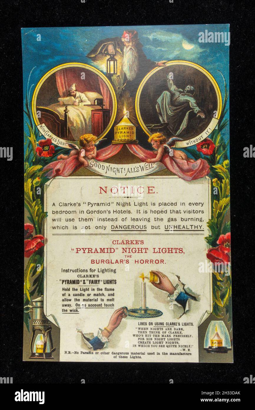 Poster di pubblicità a colori vittoriani (replica) per le luci notturne della piramide Clarke e le luci fairy. Foto Stock