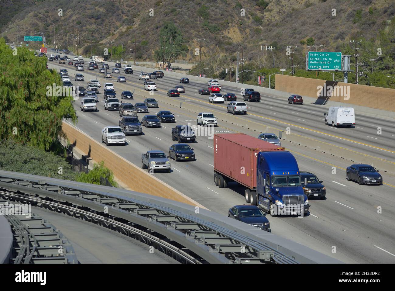 L'incredibile Getty Center nelle montagne di Santa Monica si affaccia su Los Angeles, Brentwood, California Foto Stock