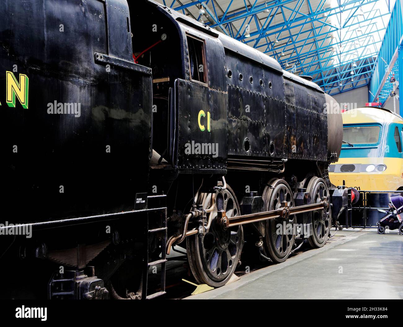 Il motore per merci di austerità, classe Q1, progettato da Bulleid per il servizio in tempo di guerra sulla Southern RLY, ora nella collezione National Railway Museum di York. Foto Stock