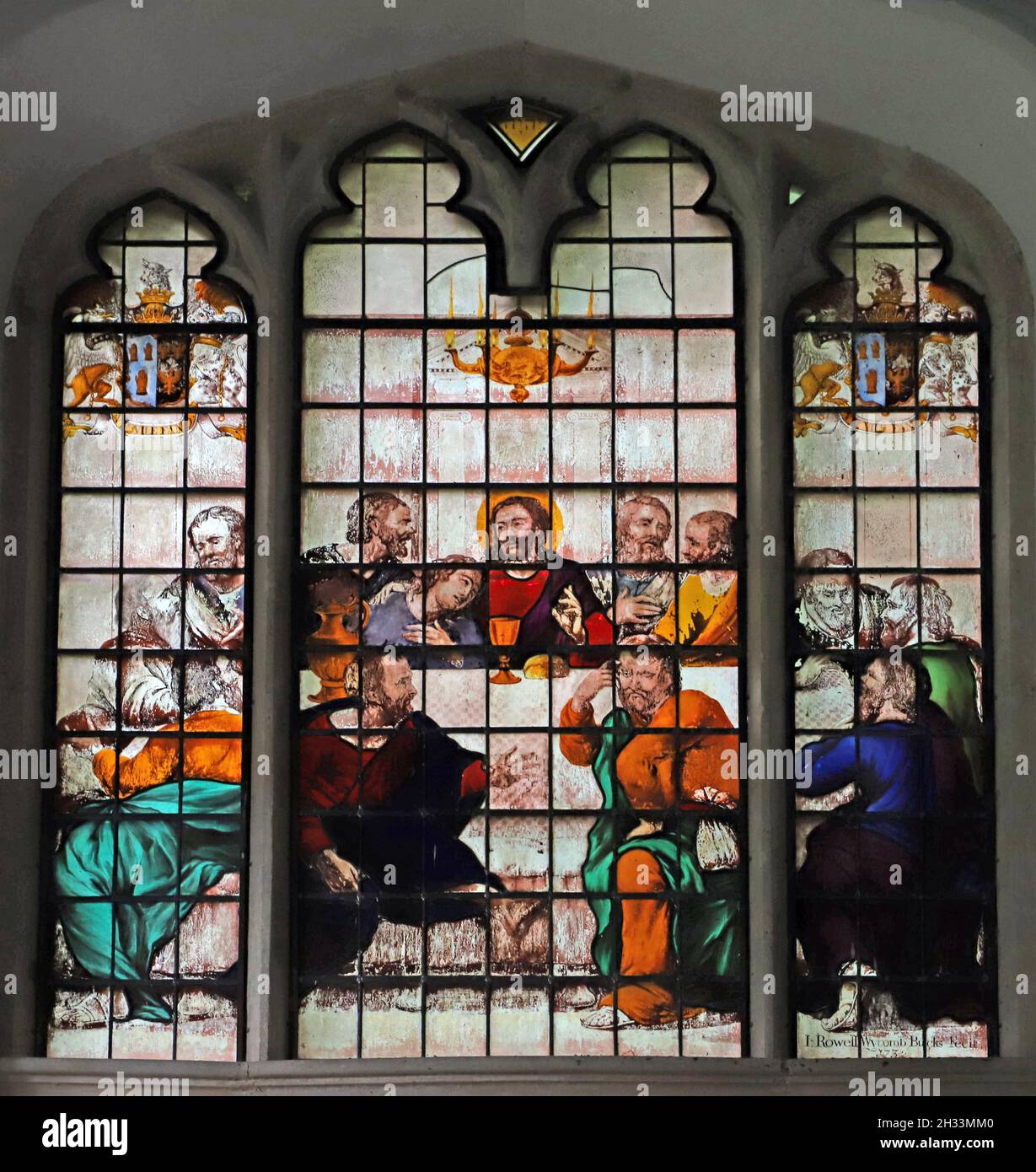 Vetrata colorata 1732. L'ultima cena; opera dell'artista inglese John Rowell. St Leonard's Church, Apethorpe, Northamptonshire. Foto Stock Vetrata colorata 1732. L'ultima cena; opera dell'artista inglese John Rowell. St Leonard's Church, Apethorpe, Northamptonshire. Foto Stock