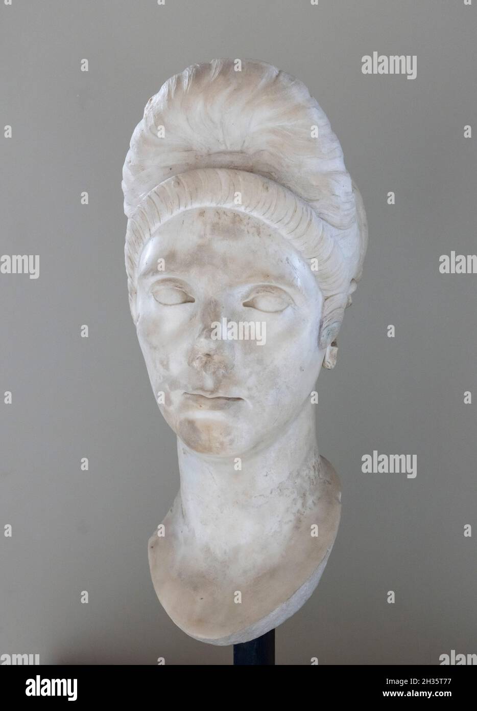 Ritratto di Pompeia Plotina, tra il 118 e il 120 d.C. Musée d’Art et d’Histoire (Museo d’Arte e di Storia), Ginevra, Svizzera Foto Stock