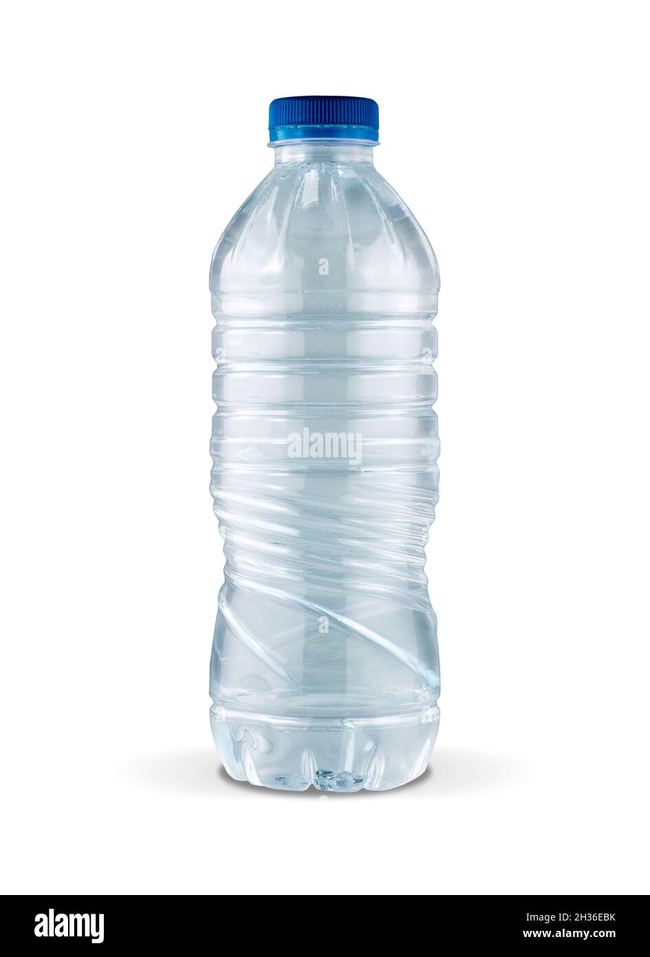 Bottiglia d'acqua in plastica senza etichetta su sfondo bianco Foto Stock