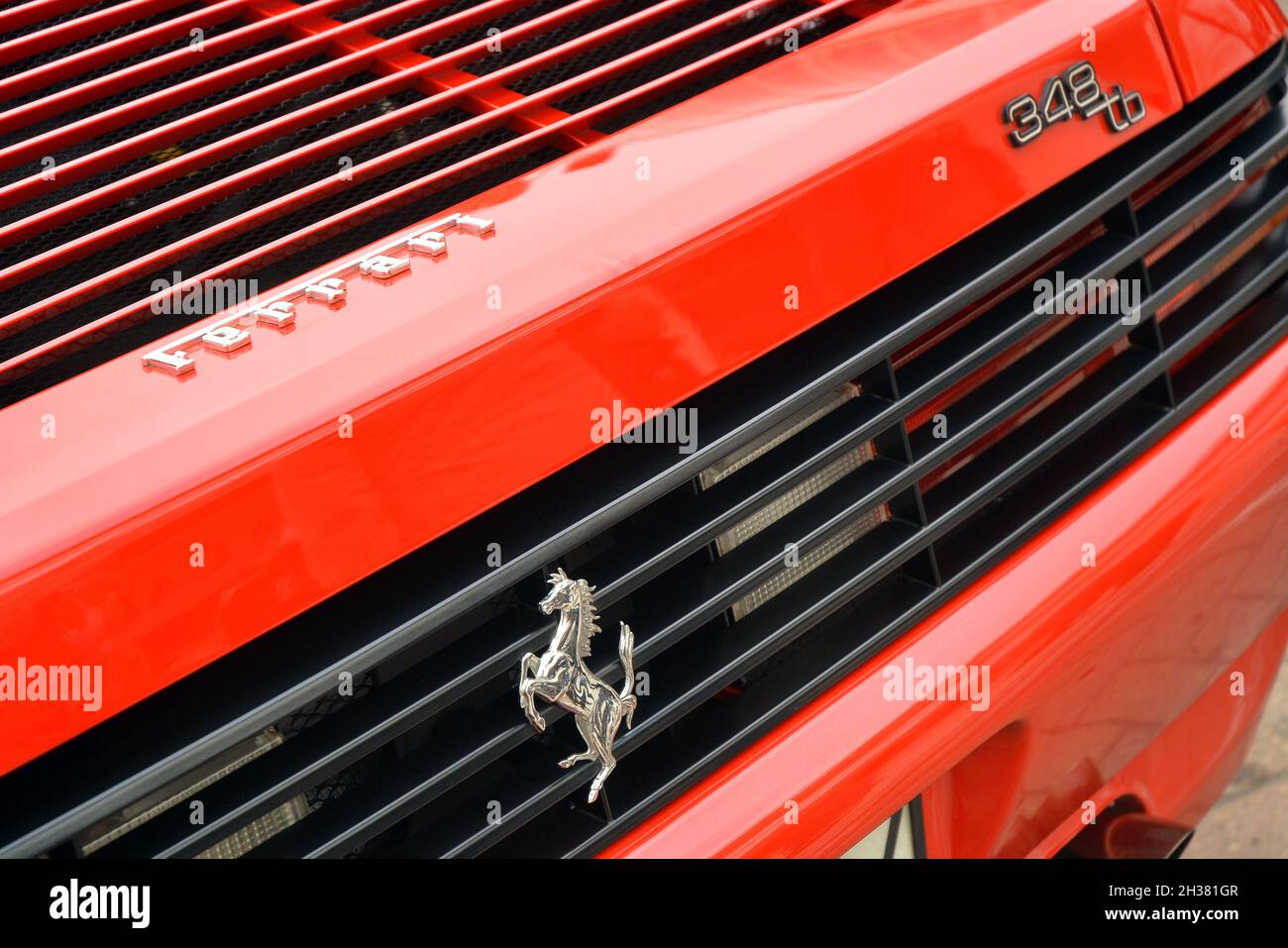 Castelnuovo don Bosco, Piemonte, Italia-10-24-2021- incontro delle Supercars. Foto Stock