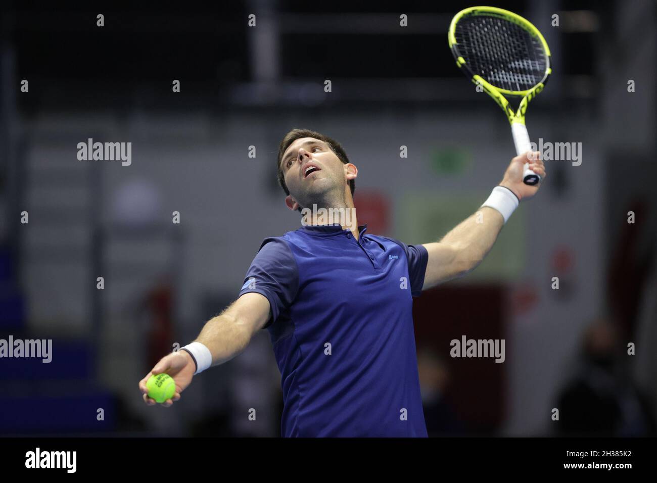 SAN PIETROBURGO, RUSSIA - OTTOBRE 26: Federico Delbonis durante il San Pietroburgo Open 2021 alla Sibur Arena il 26 Ottobre 2021 a San Pietroburgo, Russia (Foto di Anatoliy Medved/Orange Pictures) Foto Stock
