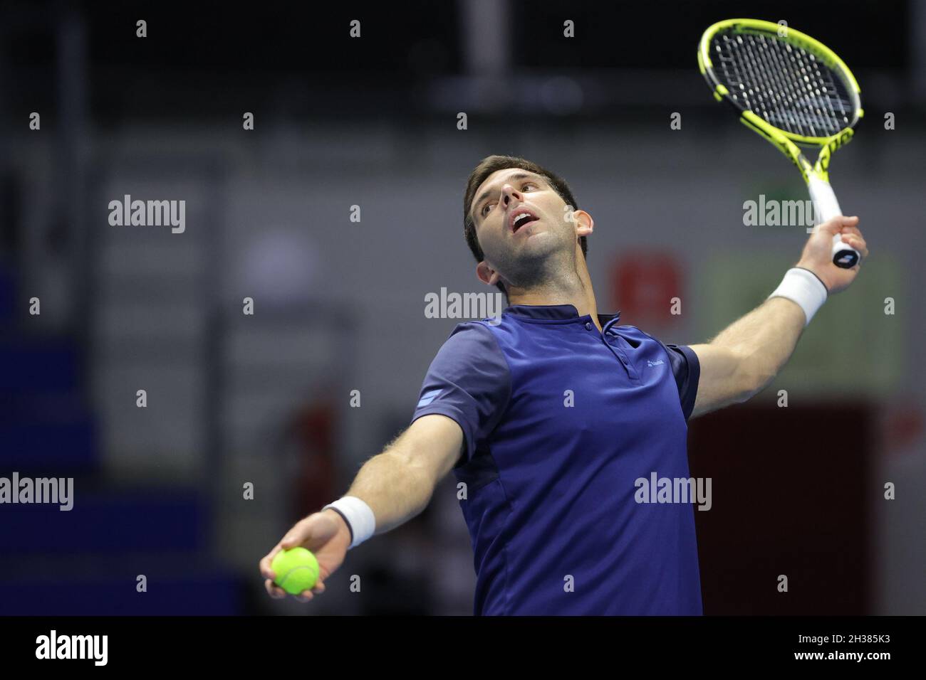 SAN PIETROBURGO, RUSSIA - OTTOBRE 26: Federico Delbonis durante il San Pietroburgo Open 2021 alla Sibur Arena il 26 Ottobre 2021 a San Pietroburgo, Russia (Foto di Anatoliy Medved/Orange Pictures) Foto Stock