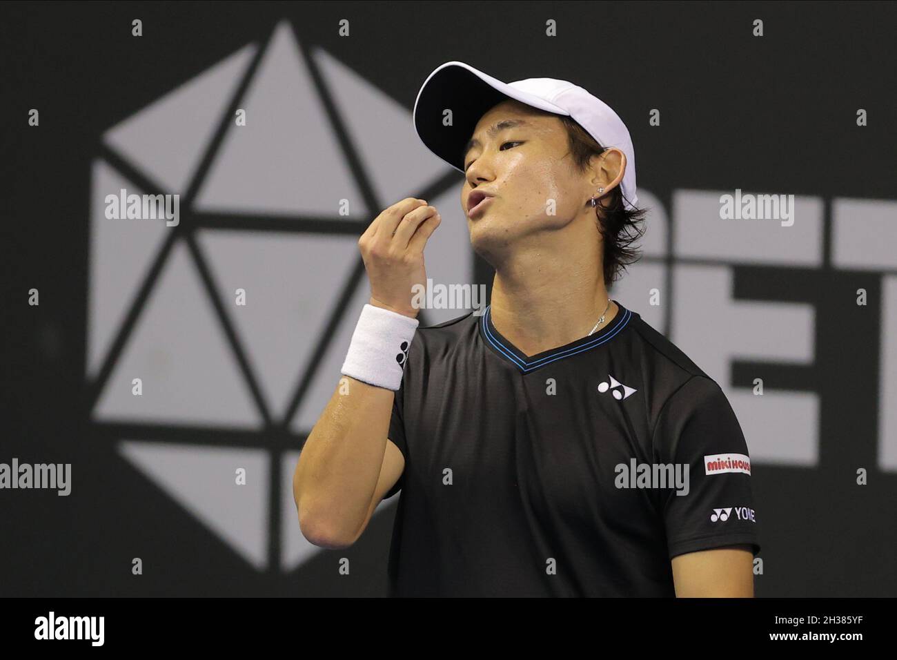 SAN PIETROBURGO, RUSSIA - OTTOBRE 26: Yoshihito Nishioka durante il San Pietroburgo Open 2021 alla Sibur Arena il 26 Ottobre 2021 a San Pietroburgo, Russia (Foto di Anatoliy Medved/Orange Pictures) Foto Stock