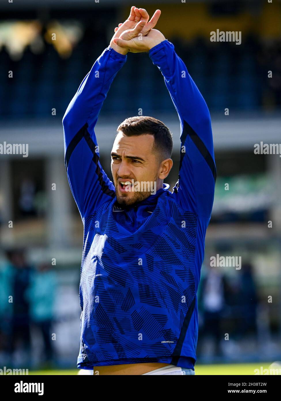 Verona, Italia. 24 ottobre 2021. Gonzalo Escalante (Lazio) ritratto durante il riscaldamento durante Hellas Verona FC vs SS Lazio, Serie Italiana di calcio A match a Verona, Italy, October 24 2021 Credit: Independent Photo Agency/Alamy Live News Foto Stock