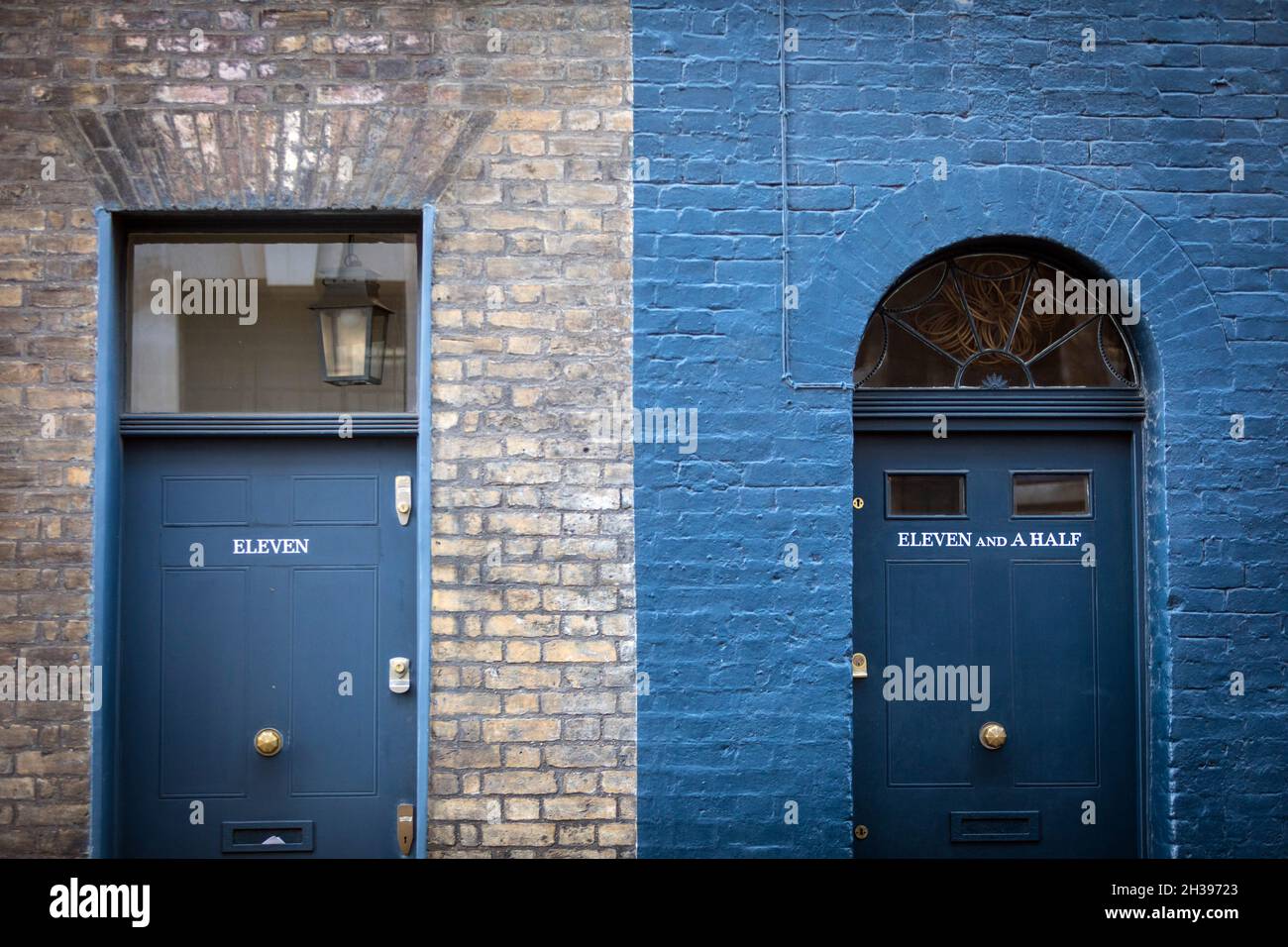 Case in Fourner Street, Shoreditch, Londra est Foto Stock