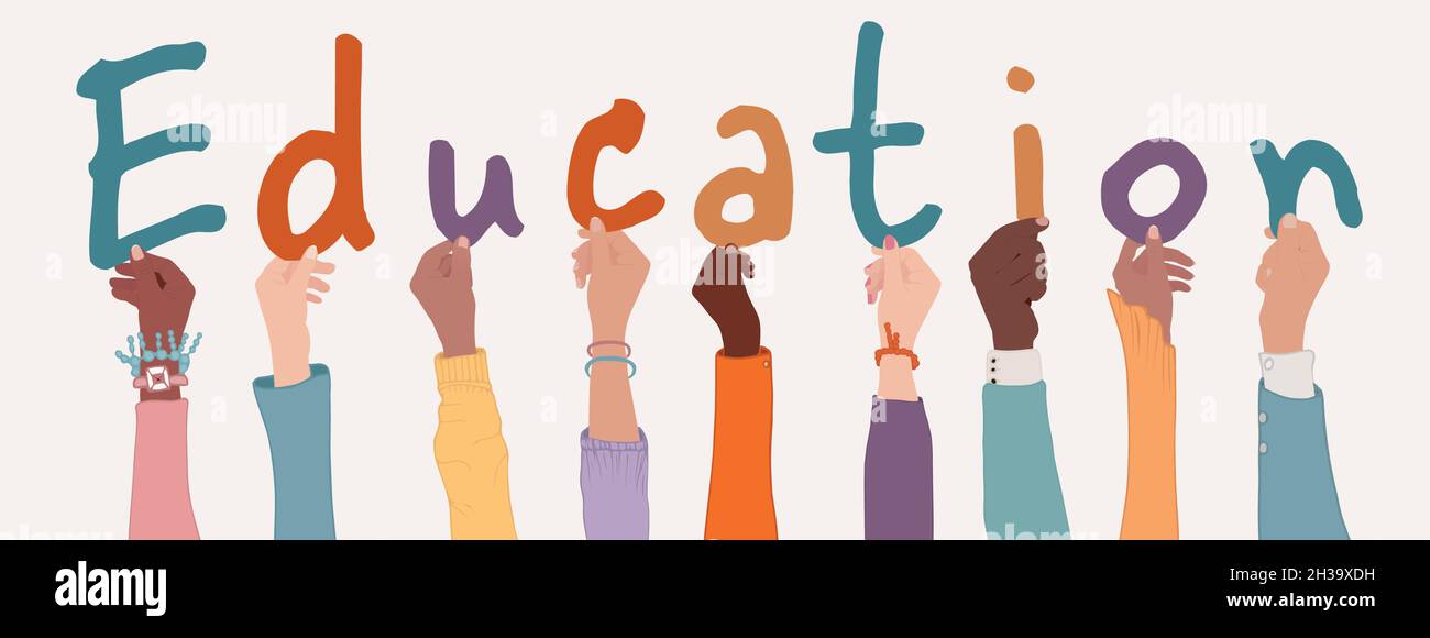 Braccia sollevate di diverse persone multietniche e multiculturali che hanno lettere colorate formando la parola -Educazione-.maschio e femmina students.University Illustrazione Vettoriale