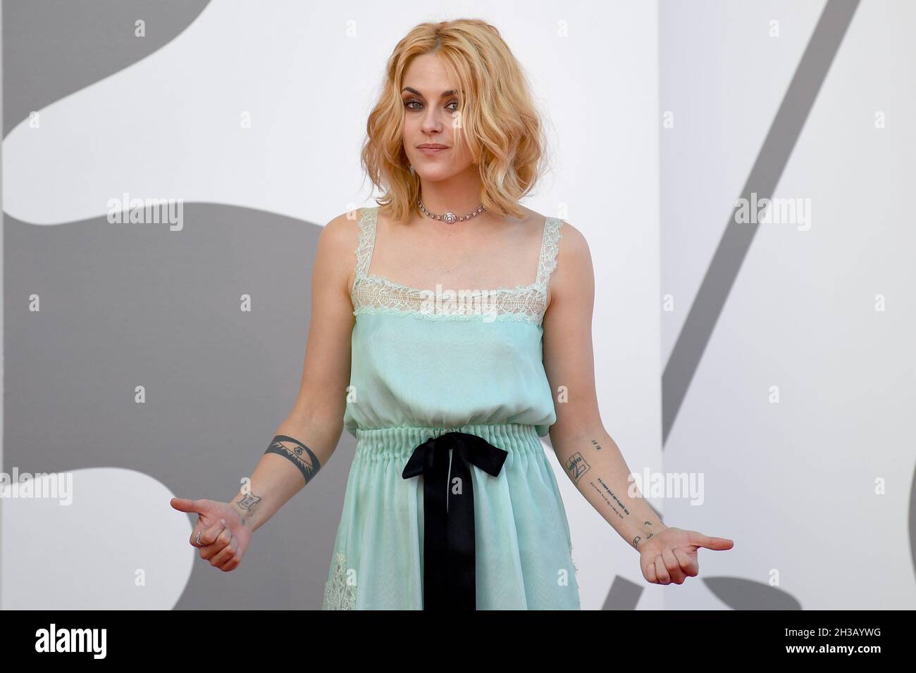 Kristen Stewart partecipa alla proiezione di 'Spencer' durante il 78° Festival del Cinema di Venezia a Venezia. 3 Settembre 2021 © Paul Treadway Foto Stock