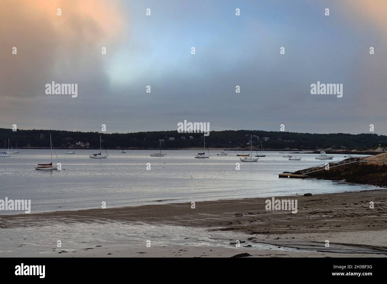Manchester-by-the-Sea, Massachusetts, Stati Uniti. Le insenature abbondano lungo la costa fornendo insenature riparate dall'Oceano Atlantico. Foto Stock