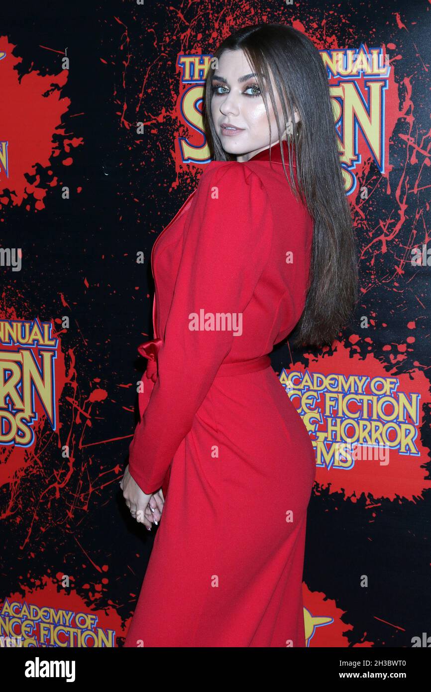 26 ottobre 2021, Burbank, California, Stati Uniti d'America: Victoria Konefal al 46° Saturn Awards annuale al Marriott Convention Center il 26 ottobre 2021 a Burbank, CA (Credit Image: © Kay Blake/ZUMA Press Wire) Foto Stock