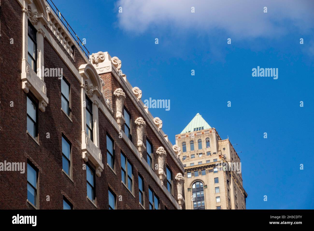 200 Madison Avenue e l'edificio Mercantile, 2021, NYC, USA Foto Stock