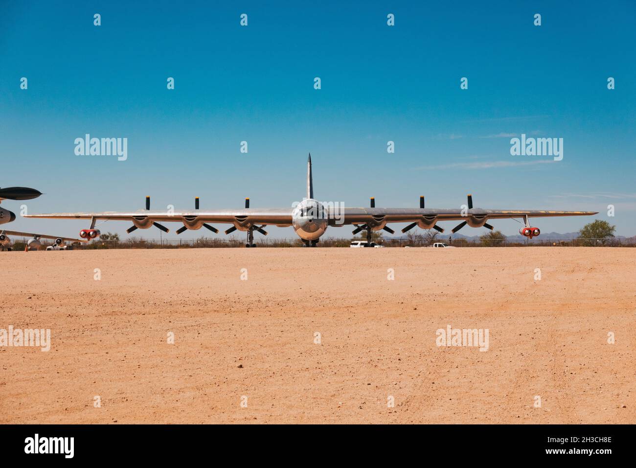 Un pensionato Convair B-36 Peacemaker al Pima Air & Space Museum, Arizona, USA. Si tratta del più grande velivolo a pistone prodotto in serie mai costruito Foto Stock