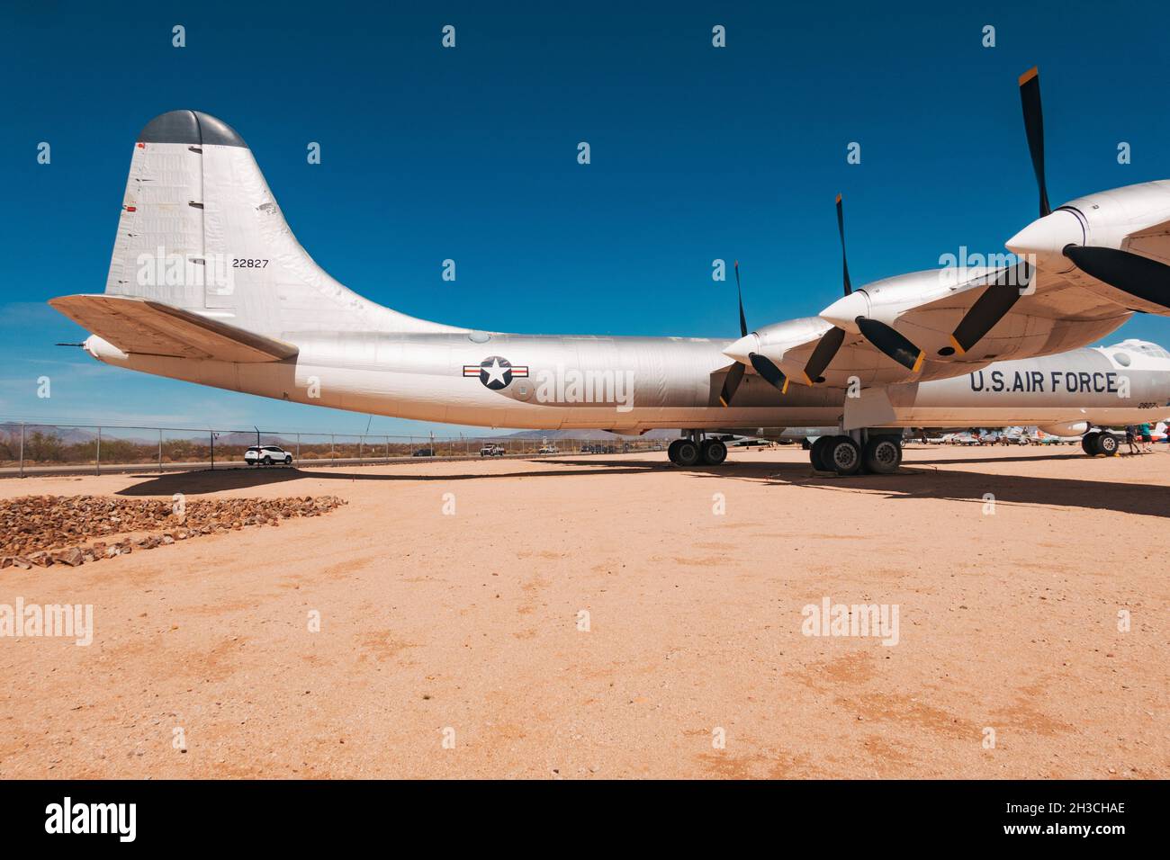 Un pensionato Convair B-36 Peacemaker al Pima Air & Space Museum, Arizona, USA. Si tratta del più grande velivolo a pistone prodotto in serie mai costruito Foto Stock